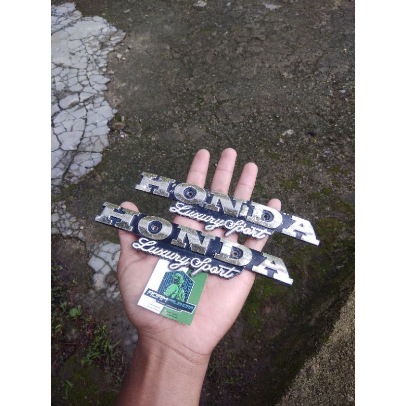 Jual Emblem Tangki GL Pro Max Original Shopee Indonesia