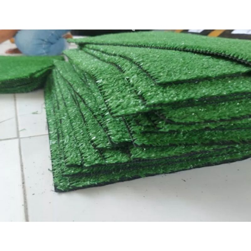 Jual KARPET RUMPUT SINTETIS UKURAN 150cm X 3 M TIPE SWISS 3 CM PRODUK