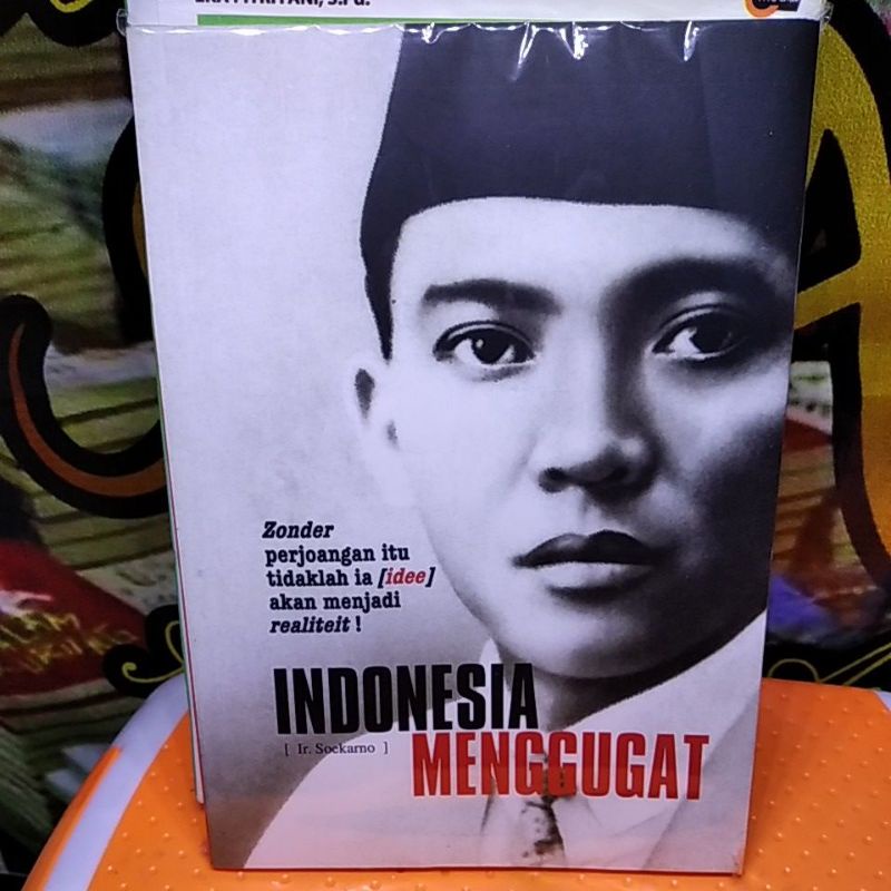 Jual Buku Original Indonesia Menggugat By Ir Soekarno Shopee