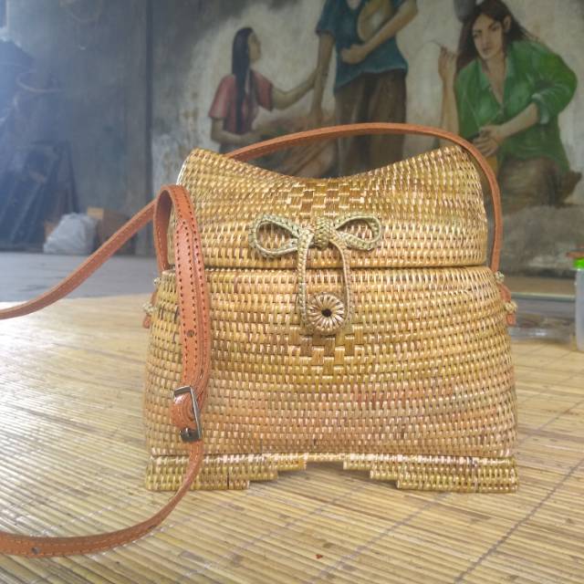 Jual Tas Rotan Ate Premium Etnik Lombok Bali Tas Selempang Wanita