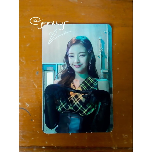 Jual Itzy Photocard Pc Itzy Ryujin Yeji Lia Chaeryeong Yuna Nbd Wannabe