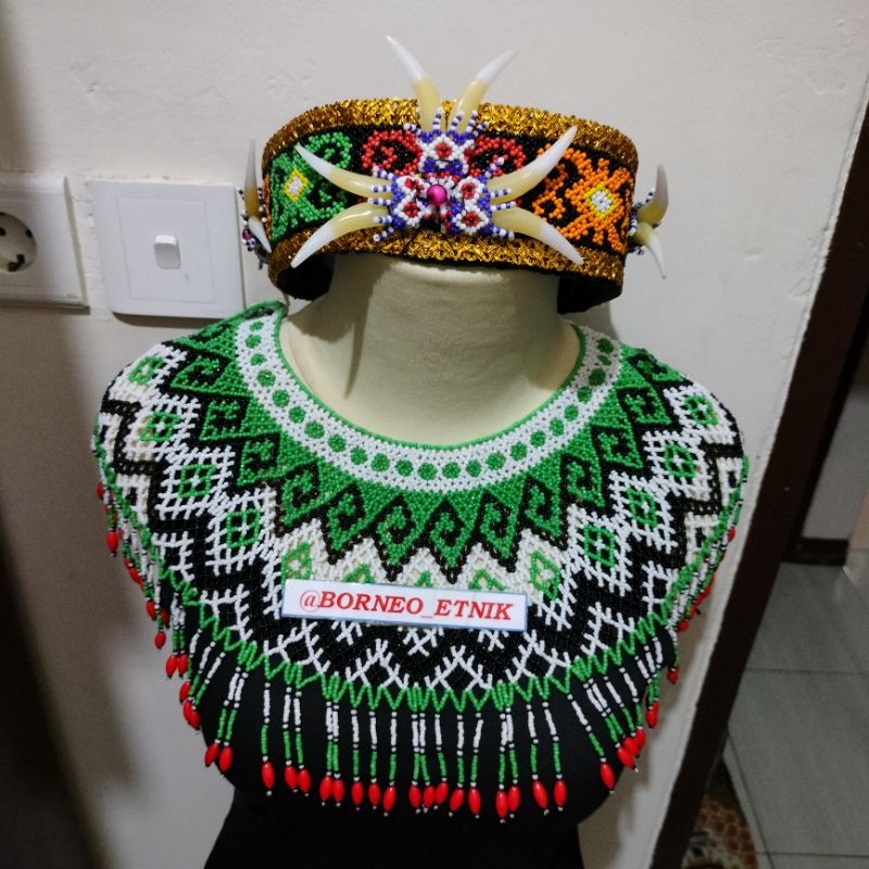 Jual Satu Set Aksesoris Topi Mahkota Dan Kalung Dada Bahu Kalung