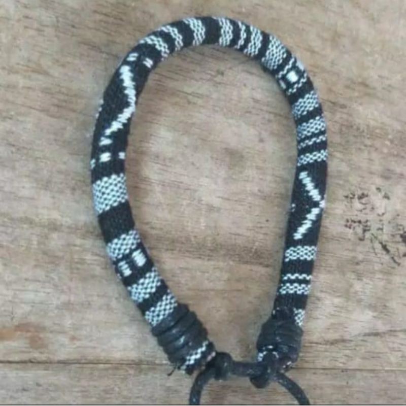 Jual Gelang Tenun Etnik Unik Etnic Ethnic Indian Lombok Shopee Indonesia