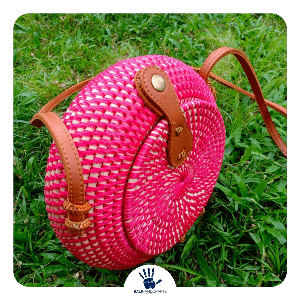 Jual TAS ROTAN BALI ASLI MODEL CEMBUNG ELEGANT PINK Shopee Indonesia