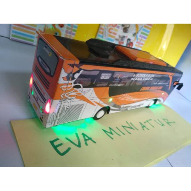 Jual Miniatur Bis Tanpa Interior Sudiro Tungga Jaya Scania Trans Java