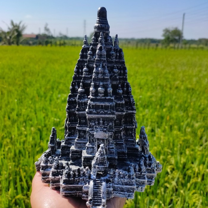 Jual Miniatur Candi Prambanan Fiberglass Uk X X Cm Warna Silver