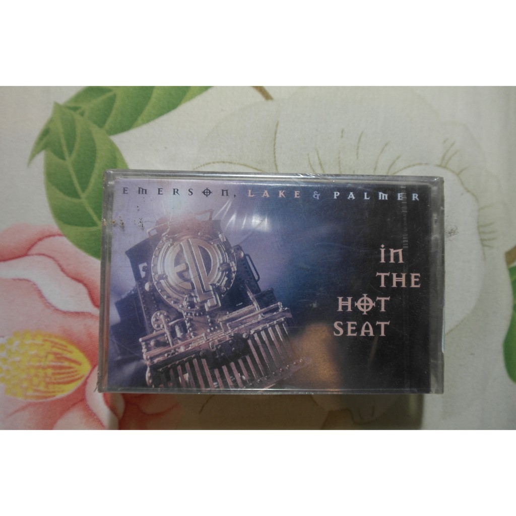 Jual Kaset Emerson Lake Palmer In The Hot Seat Shopee Indonesia