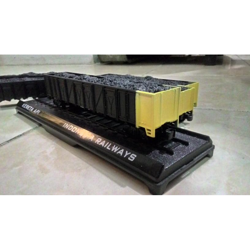 Jual Miniatur Kereta Api Indonesia Gerbong Batu Bara Skala