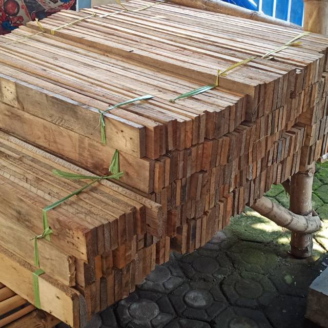 Jual Kayu Bekas Palet Jenis Pinus Jati Belanda Asli Import Mojokerto