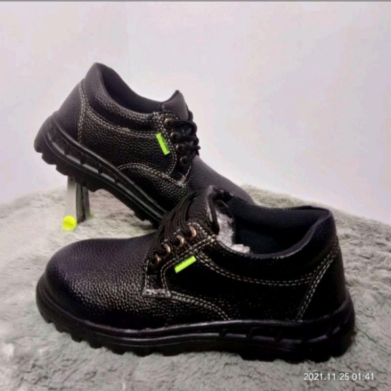 Jual Sepatu Safety Boot Pria Ujung Besi Kerja Lapangan Proyek Original