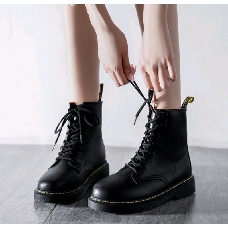 Jual Sepatu Casual Docmart Boots Fashion Wanita Sepatu Dr Marteen