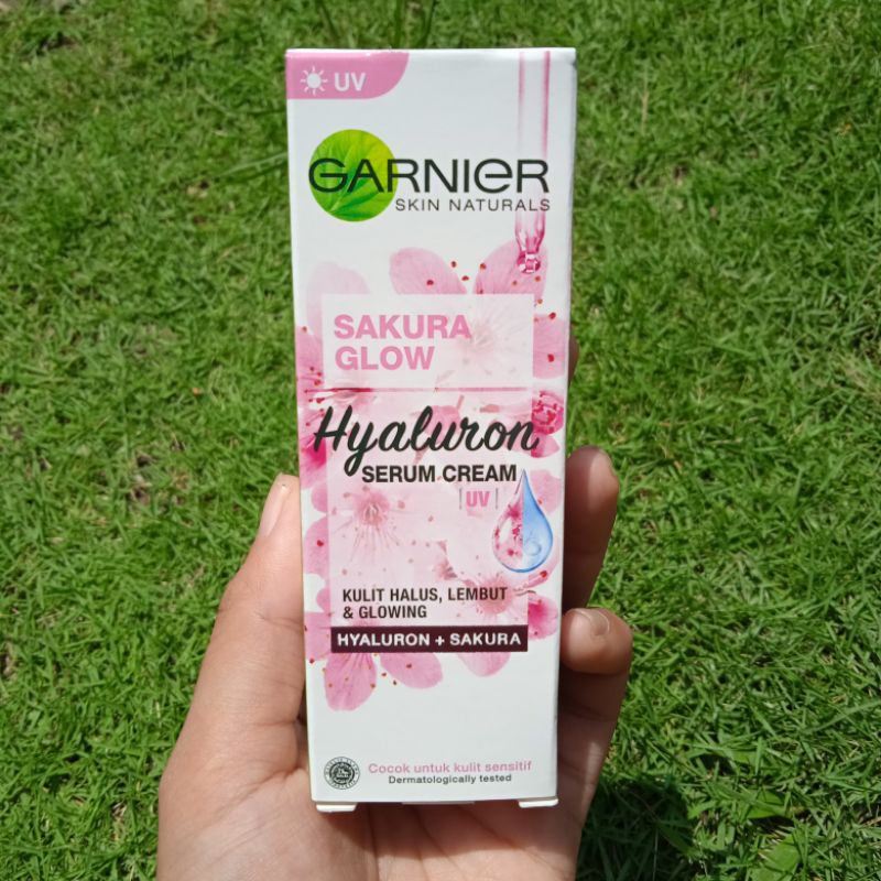 Jual Garnier Sakura Glow Hyaluron Serum Cream Ml Day Cream Krim Siang