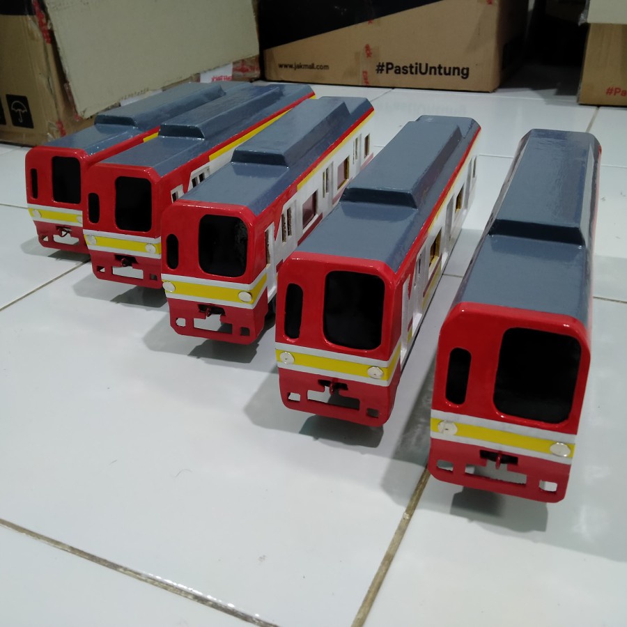 Jual Miniatur Mainan Commuter Line Kereta Krl Bahan Triplek Tebal