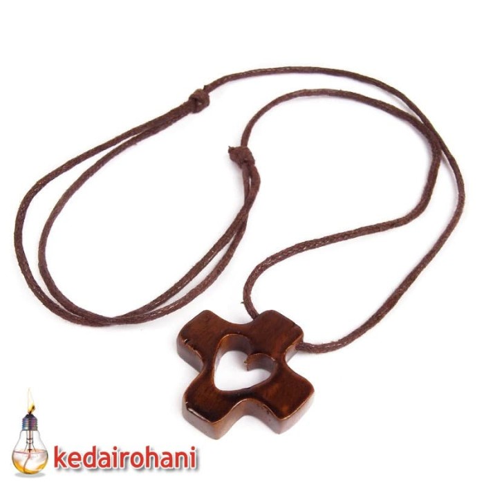 Jual Kalung Liontin Salib Dehonian Hati Kudus Yesus Kayu Tali Tarik