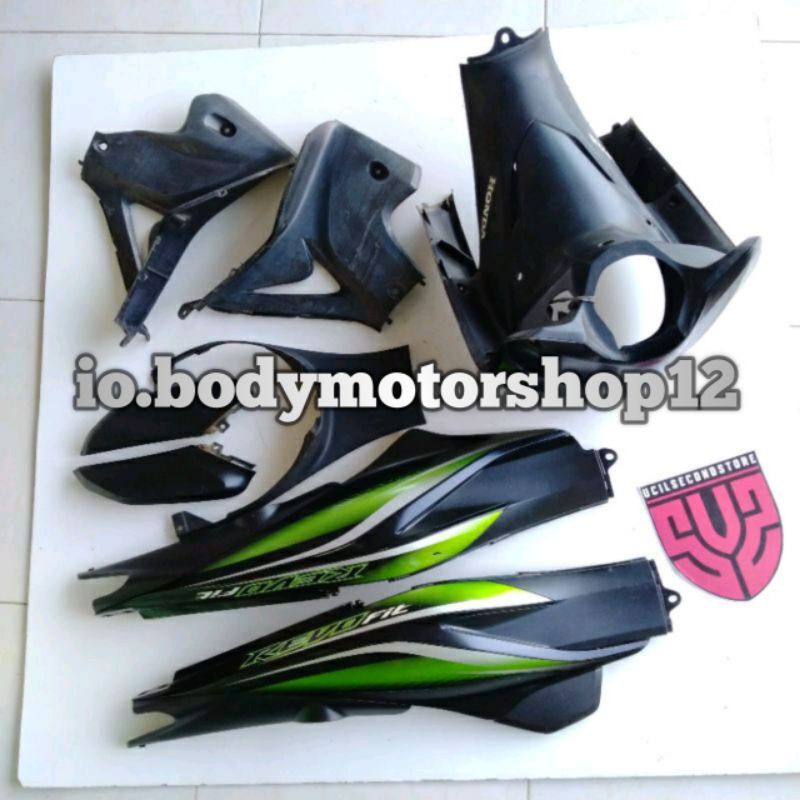 Jual FULL BODY KASAR HALUS HONDA REVO FIT KARBU TAHUN 2011 VARIAN WARNA