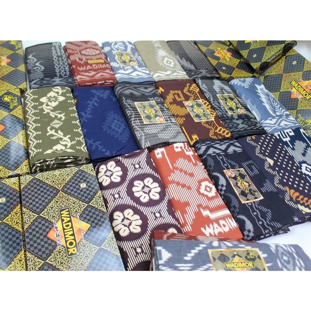 Jual Tren Kekinian Sarung Wadimor Motif Bali Warna Batik Kain Tenun