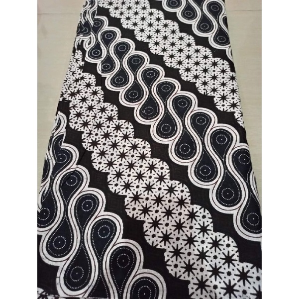 Jual Kain Batik Monokrom Batik Hitam Putih Bahan Seragam Batik HMT