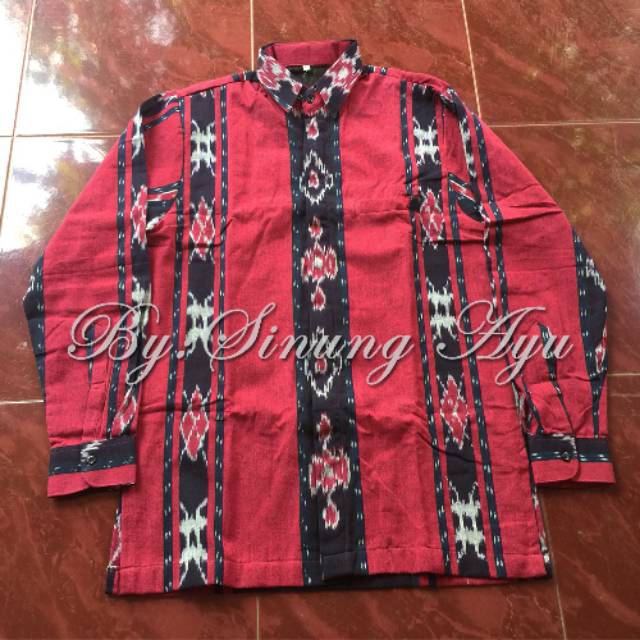 Jual Kemeja Tenun Ikat Motif Toraja Merah Shopee Indonesia