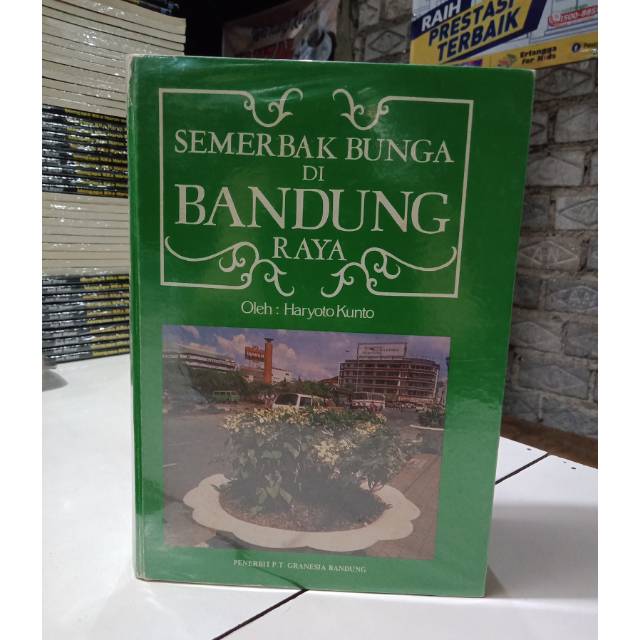 Jual Buku Semerbak Bunga Di Bandung Raya Shopee Indonesia