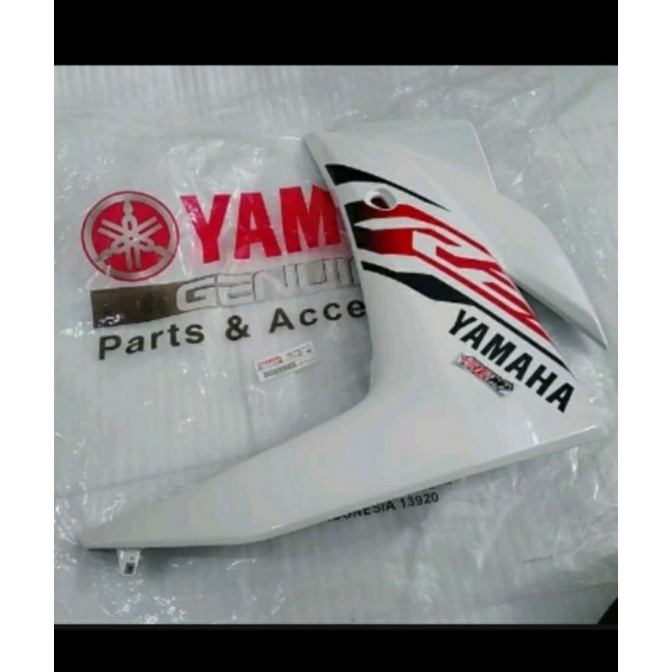 Jual Cover Fairing Sayap Bawah Kiri R R Old Lama Putih Ori Yamaha