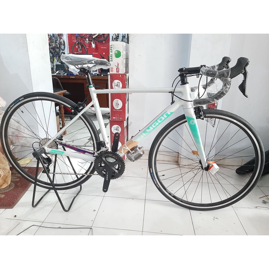 Jual Sepeda Balap Roadbike Road Bike Polygon Strattos S White