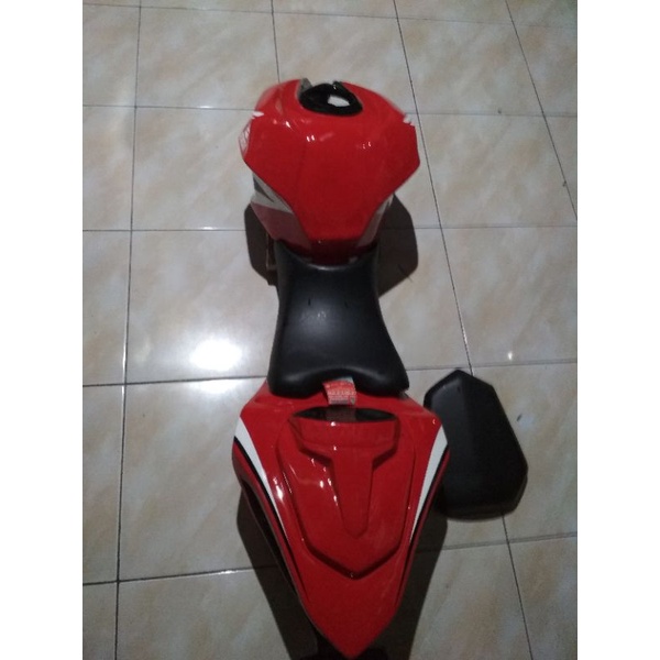 Jual Cover Tengki Dan Body Belakang Honda Cbr Cbu R Thailand Besic