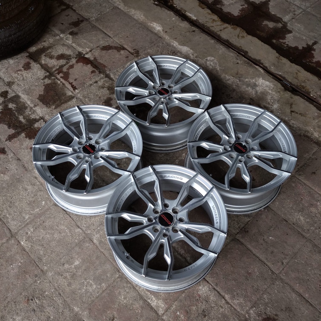 Jual VELG RACING BEKAS MOBIL MODEL BRAVE RING 16 PCD 4X100 DAN 4X114