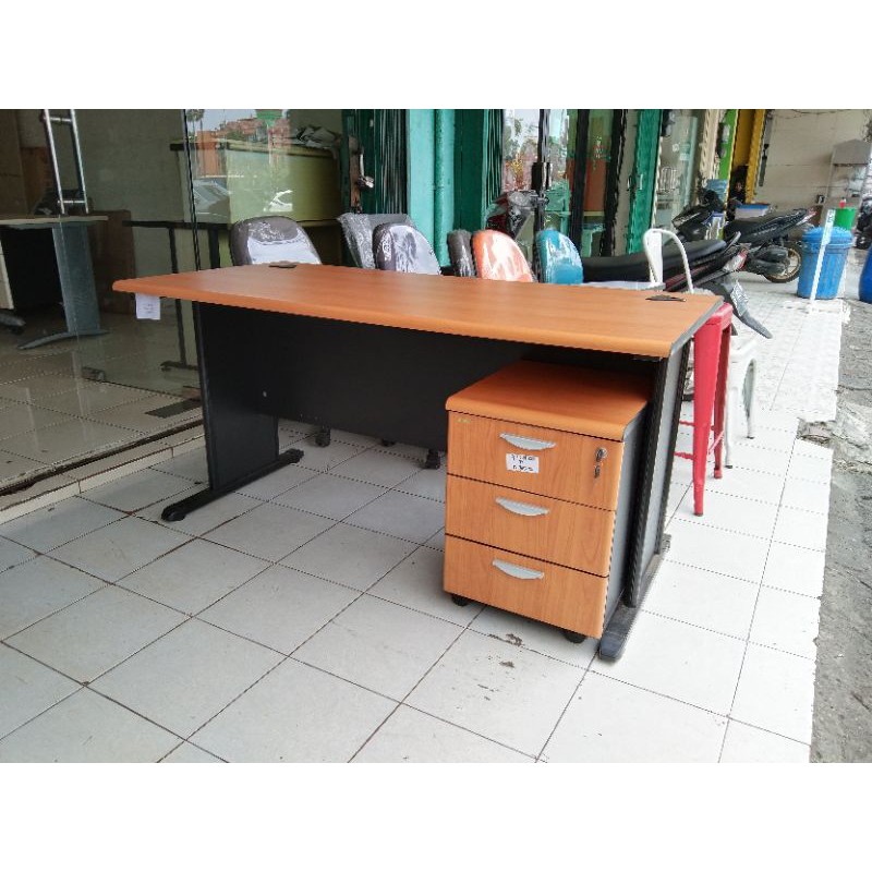 Jual Meja Kantor Meja Kerja EURO 120x75x75 Cm DOT1275 MD Molek