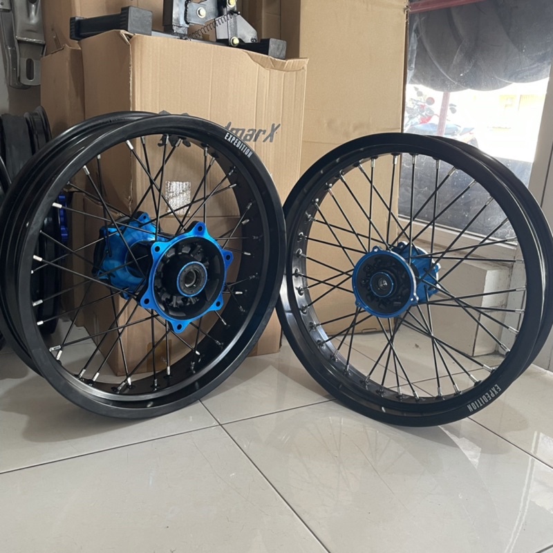 Jual Wheelset Velg Supermoto WR 155 WR155 Tromol Scarlet Velg