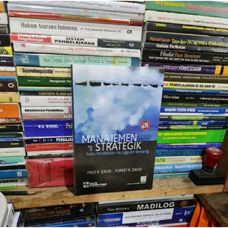 Jual BUKU MANAJEMEN STRATEGIK EDISI 15 BY FRED Shopee Indonesia