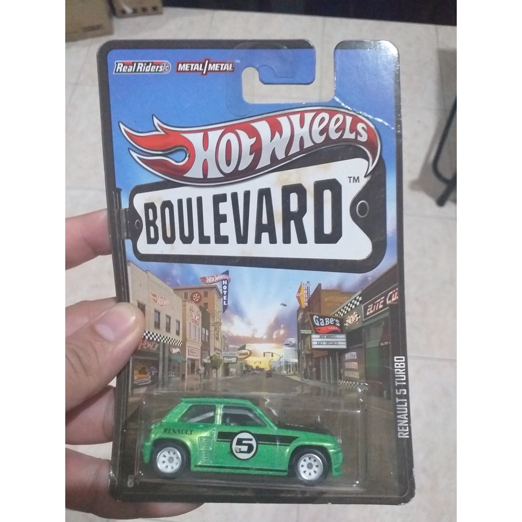 Jual HOT WHEELS BOULEVARD RENAULT TURBO HIJAU CARD RUSAK 1 Shopee Indonesia