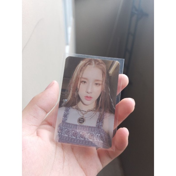 Jual Loona Heejin Pc Photocard Booked Shopee Indonesia