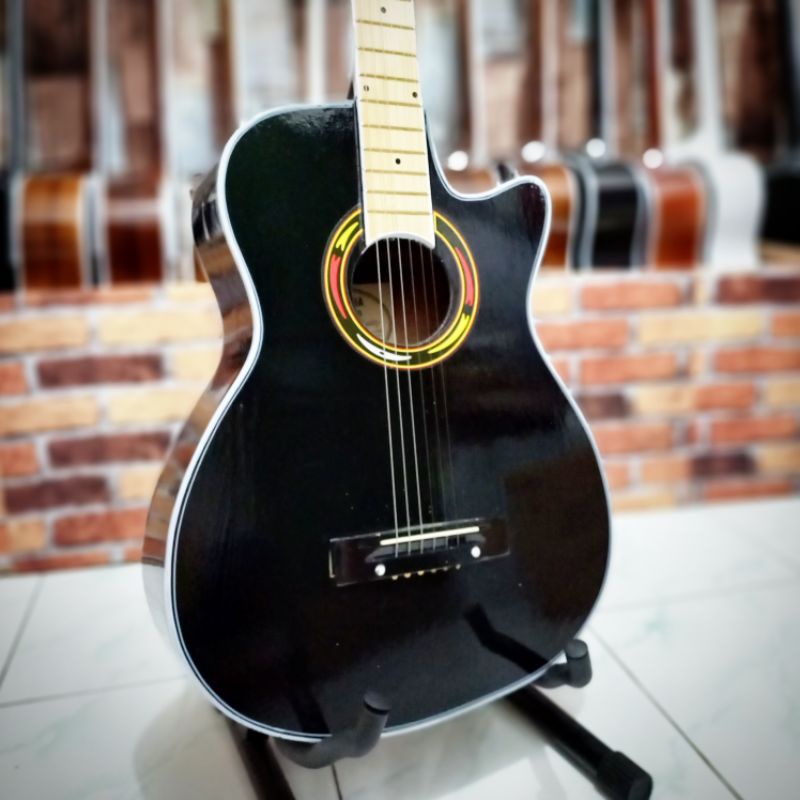 Jual Gitar Akustik Pemula Bonus Tas Pik Senar Cadangan Set