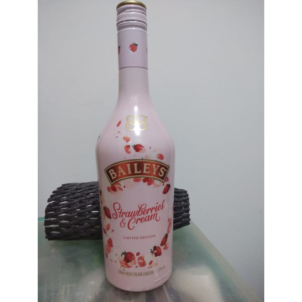 Jual Baileys Strawberry 700ml Shopee Indonesia