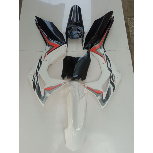 Jual Body Cover Crf L Hitam Putih Fulset Striping Cover