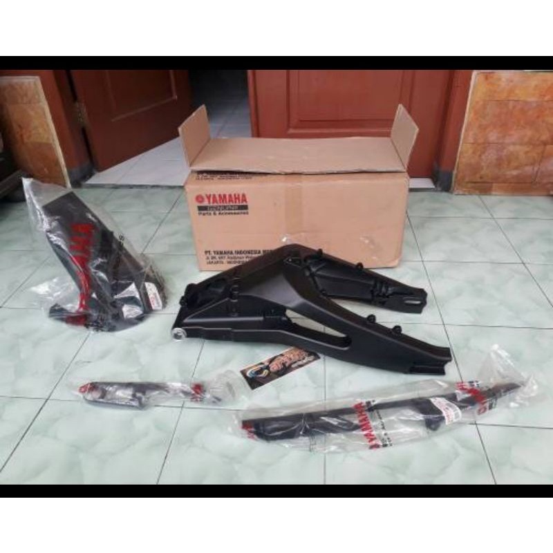 Jual Swing Arm Arem Yamaha Xabre Set Original Part Yamaha Shopee