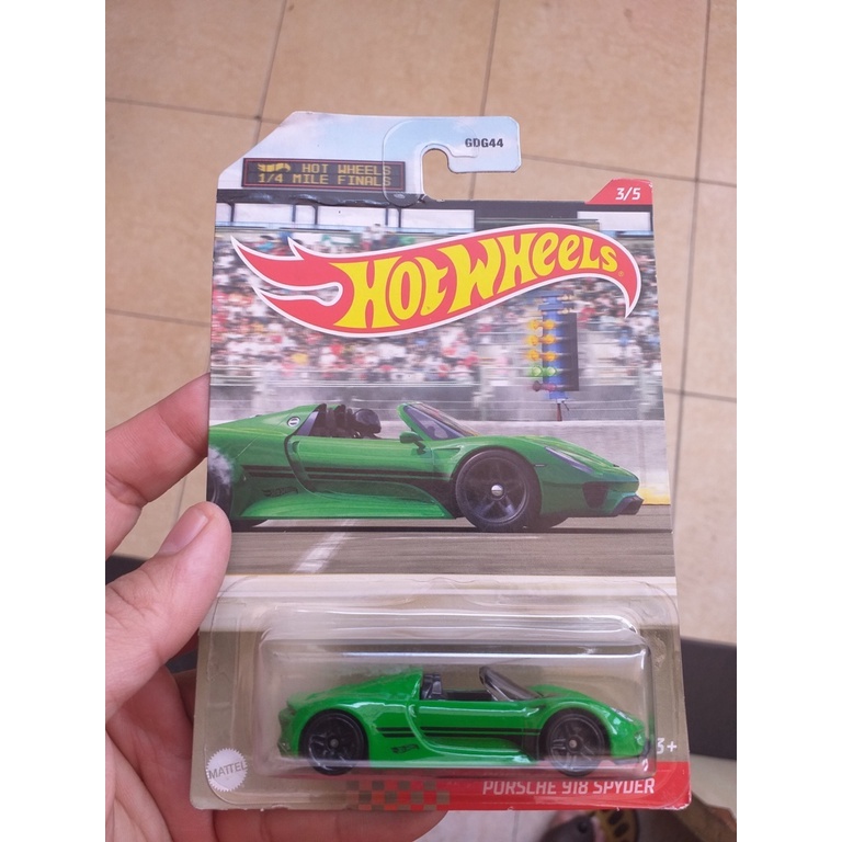 Jual HOT WHEELS MILE FINALS PORSCHE SPYDER HIJAU CARD RUSAK