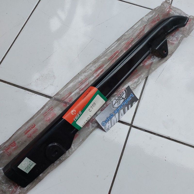 Jual Tutup Rantai Katengkas Arit Hitam Honda C C Asdap Merk Tiger