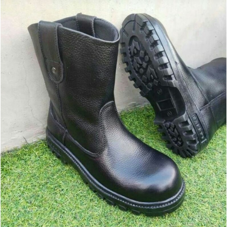 Jual Sepatu Safety Boot Pria Bahan 100 Kulit Sapi Ujung Besi Shopee