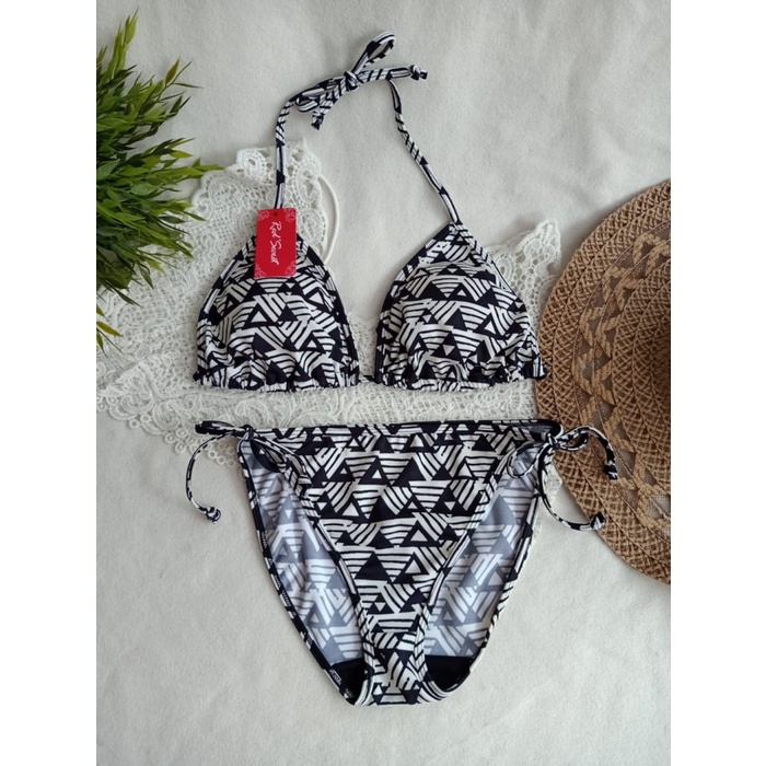 Jual BK 3301 RXO SEGITIGA HITAM PUTIH BIKINI PANTAi SEGITIGA WITH