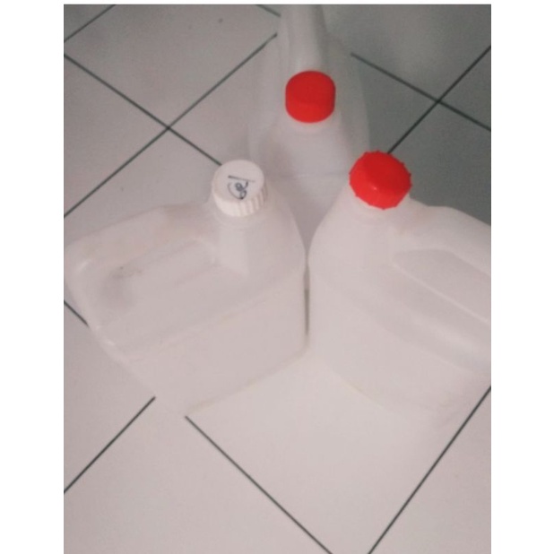 Jual Jerigen 5 Liter Tutup Segel Dan Tanpa Segel Shopee Indonesia