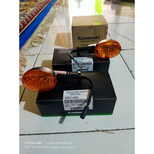 Jual Lampu Sen Sein Depan W Kanan Dan Kiri Shopee Indonesia