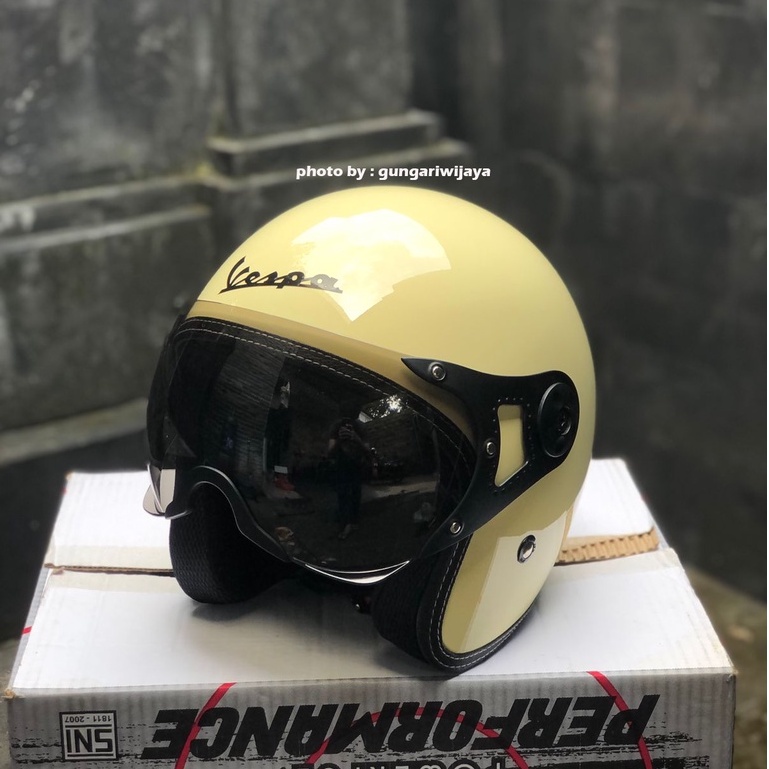 Jual Helm Vespa Retro Italian Flag Putih Xential White Dan Putih