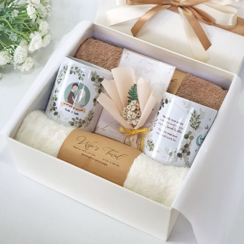 Jual Box Kado Pernikahan Nikah Hampers Gelas Mug Handuk Couple Custom