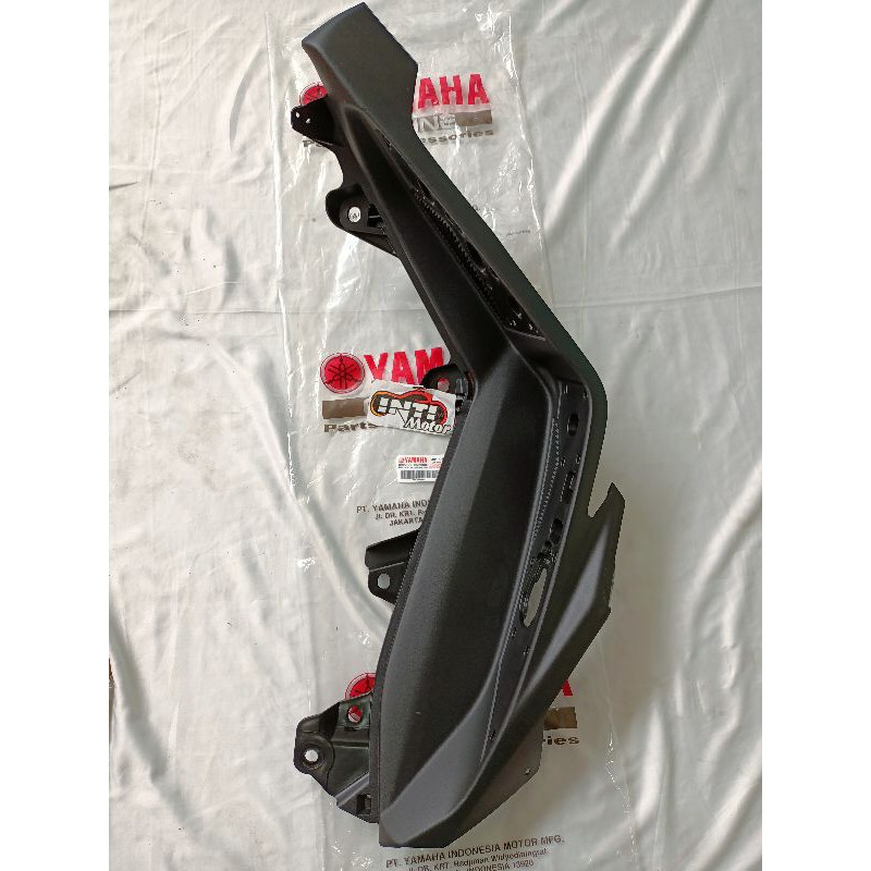 Jual PIJAKAN KAKI NMAX OLD ASLI 100 ORIGINAL YAMAHA FOOTREST DEPAN