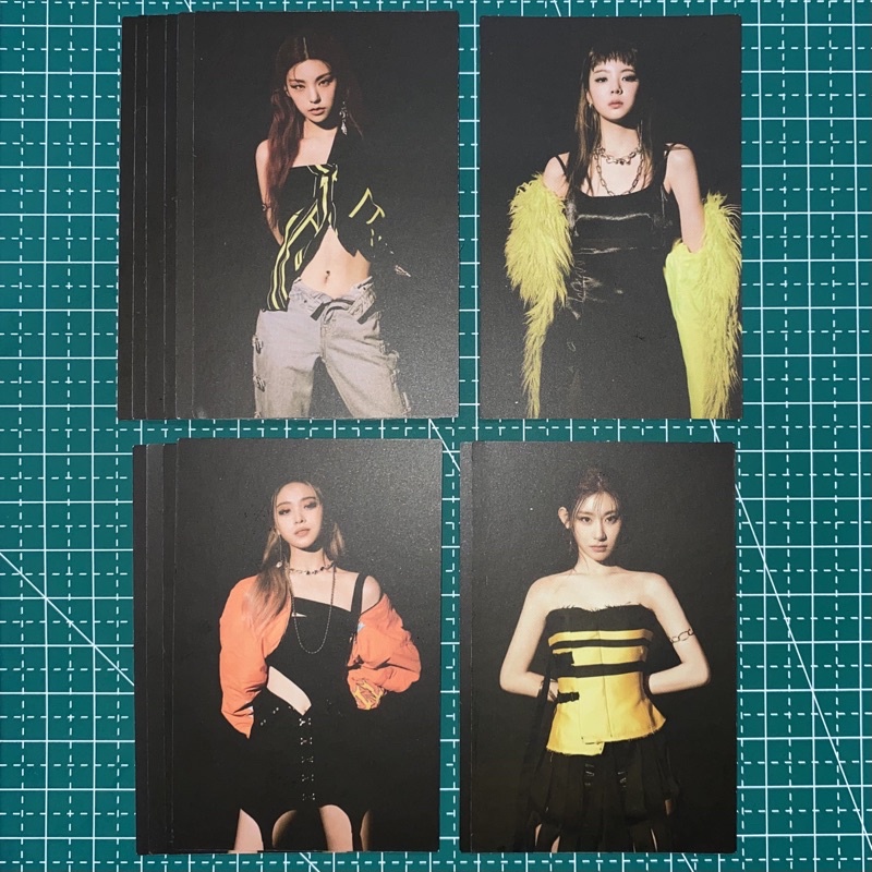 Jual Itzy Guess Who Hidden Card Photocard Yeji Lia Ryujin