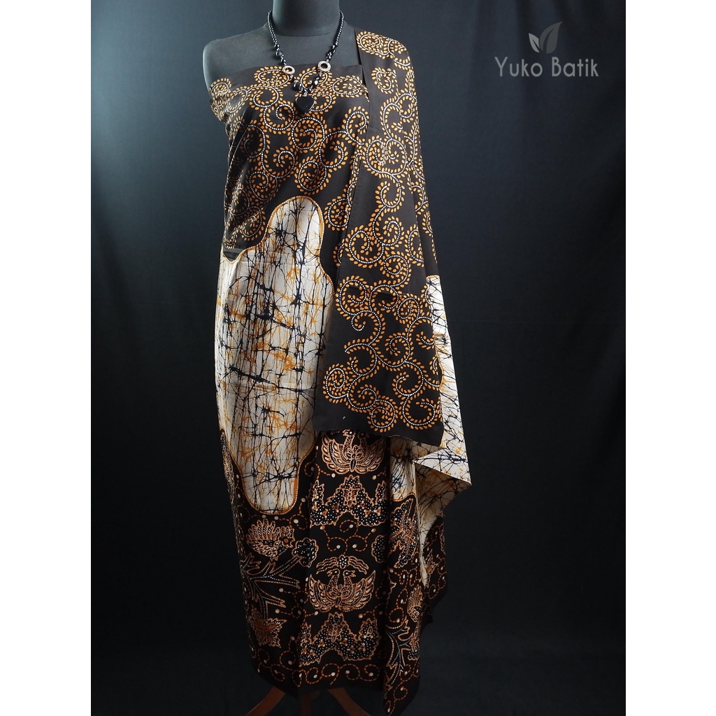 Jual Kain Batik Tulis Motif Wahyu Tumurun Bunga Pacar Bledak Tengah