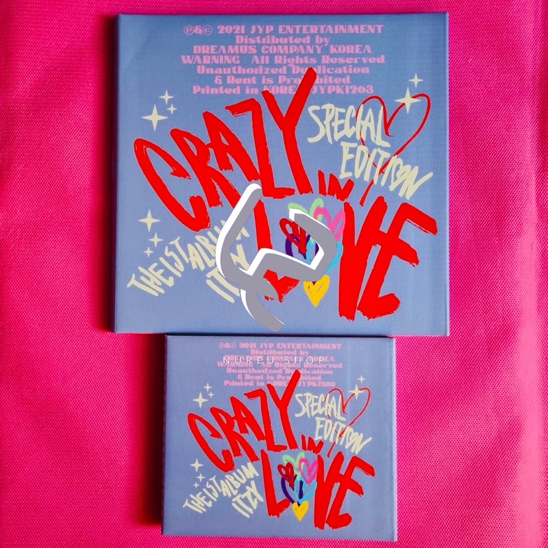 Jual ITZY The 1st Album CRAZY IN LOVE Special Edition Photobook