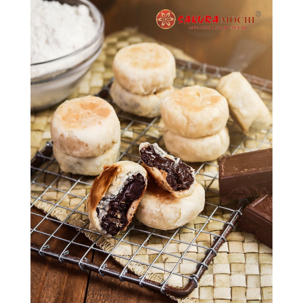 Jual Bakpia Sakura Choco Melted Bakpia Pathok Oleh Oleh Asli Jogja