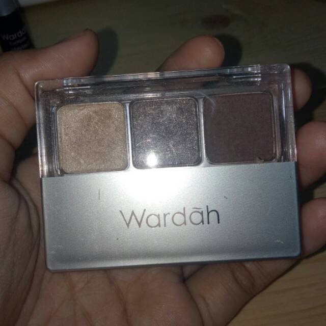 Jual WARDAH EYESHADOW PASSIONATE Wardah Nude Colours Shopee Indonesia